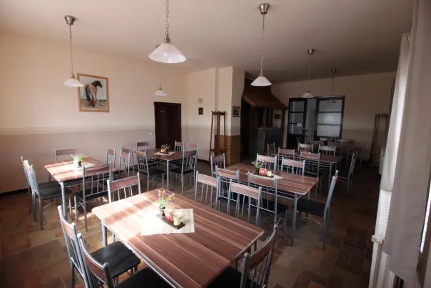 Gastraum des Vereinshauses